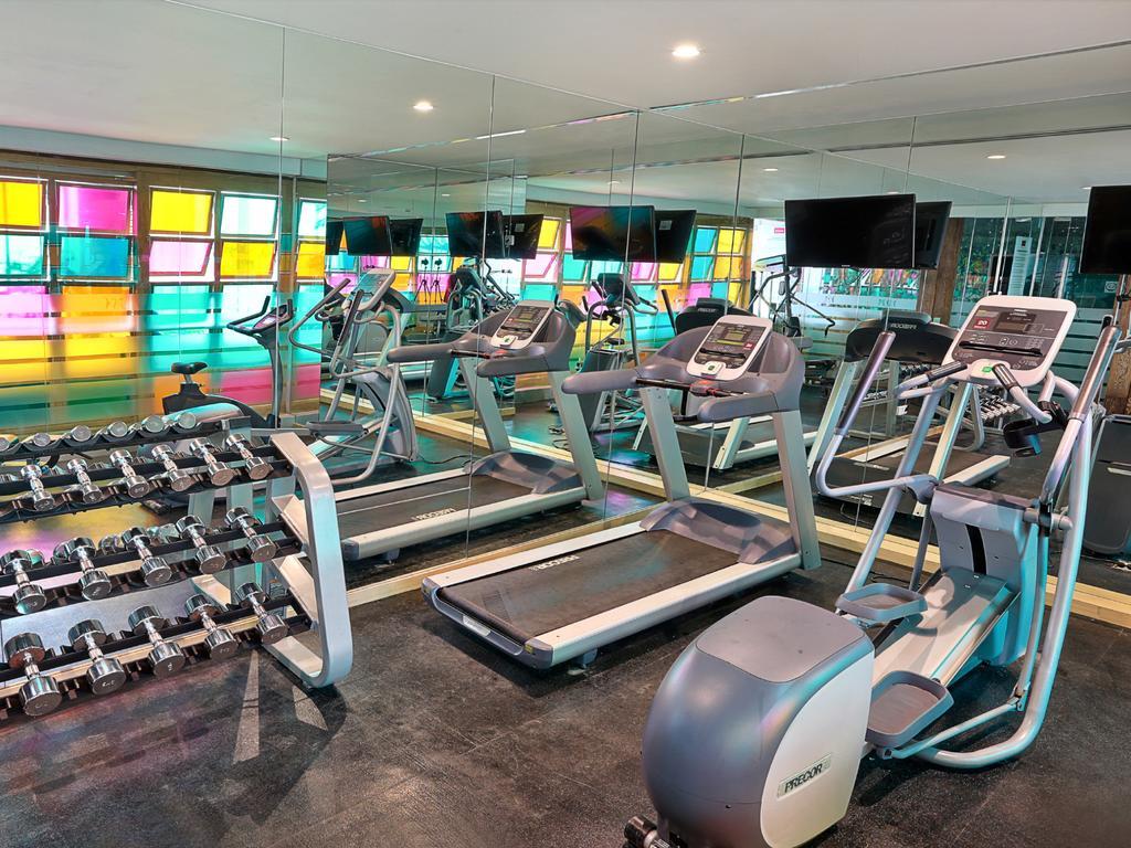 Mercure Jakarta Simatupang Экстерьер фото