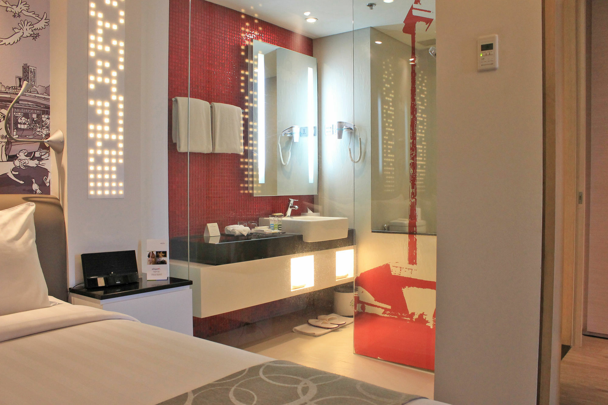 Mercure Jakarta Simatupang Экстерьер фото
