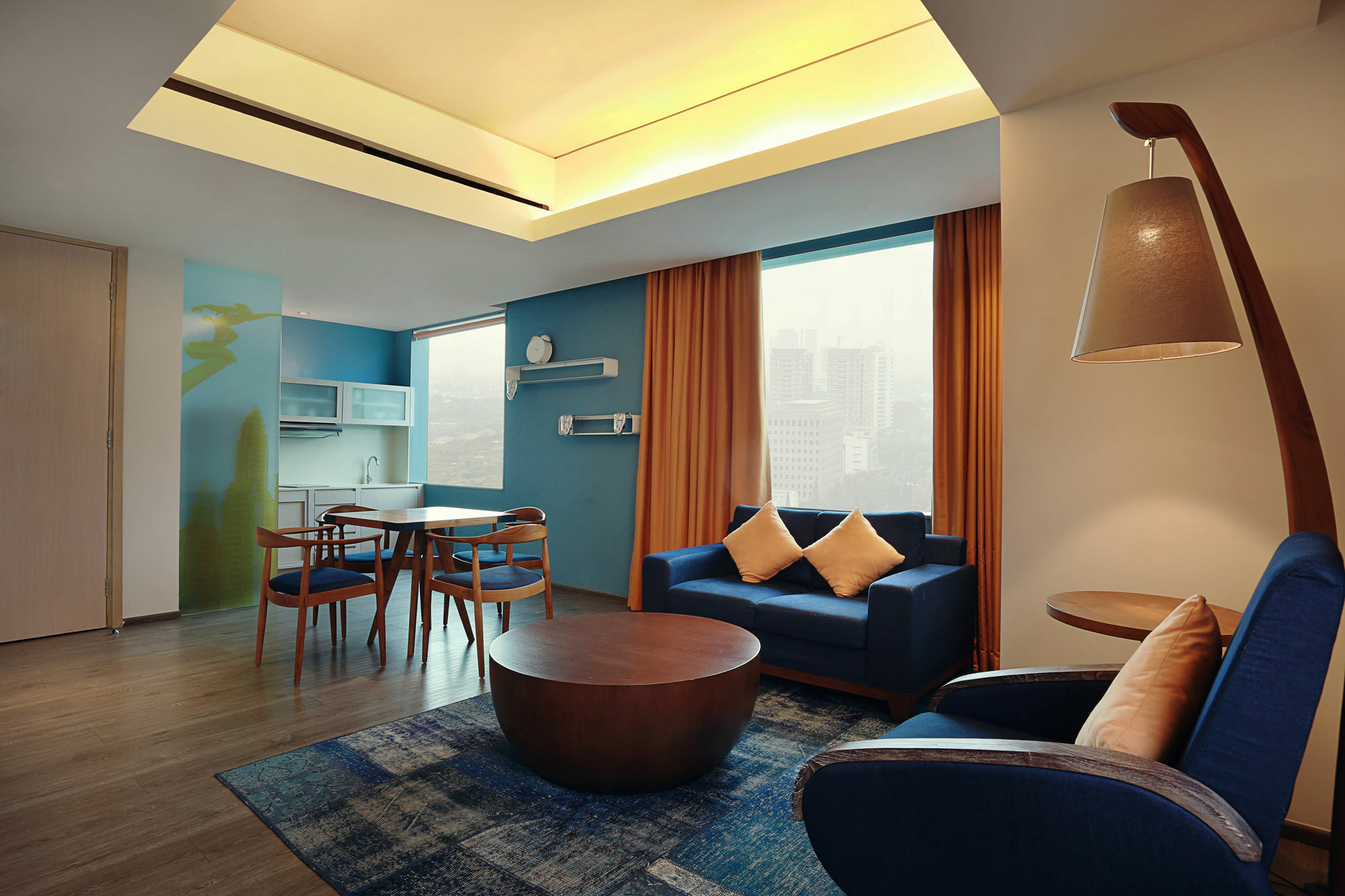 Mercure Jakarta Simatupang Экстерьер фото